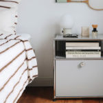 Angers Nantes Saintes Paris Bordeaux Poitiers Laval Mans Rennes Icônes USM Haller Quickship M55 Chevet Gris Clair Fritz Haller Paul SCHÄRER 4