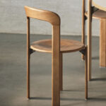 Angers Nantes Cholet Paris Bordeaux Rennes Mans Laval Icones Hay Scandinave chaise bois Rey Hetre Doré Bruno 5