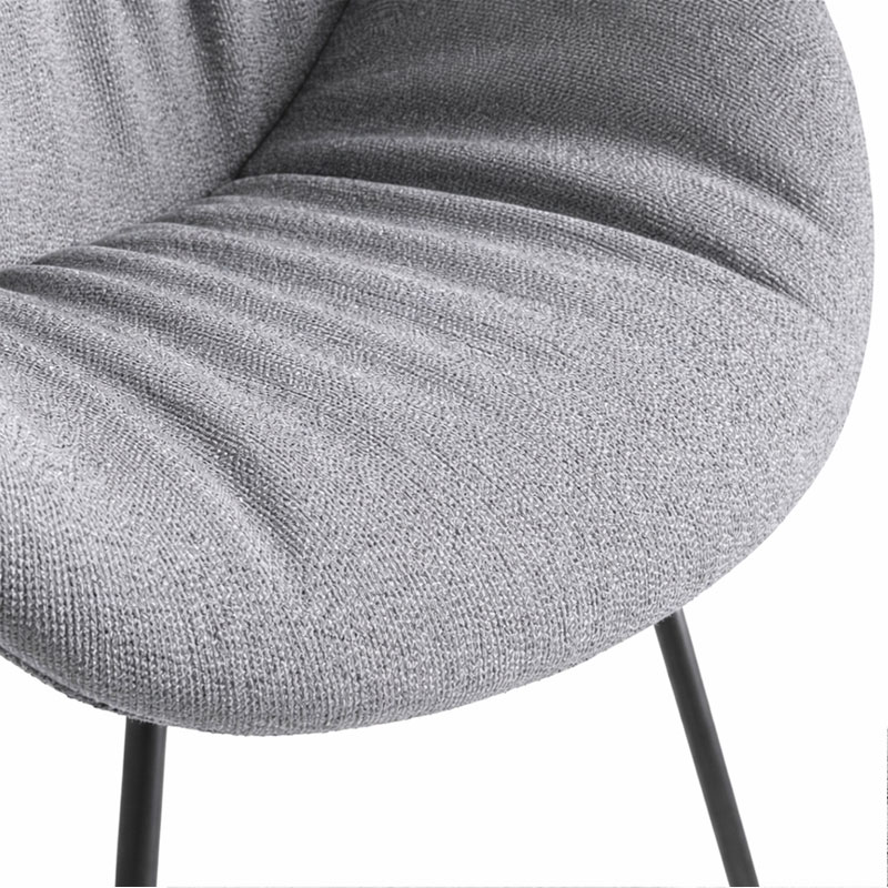 Angers Nantes Cholet Paris Bordeaux Rennes Mans Laval Poitiers Icones Hay Scandinave AAC 127  soft Duo tissu gris fauteuil Hee Weeling 4