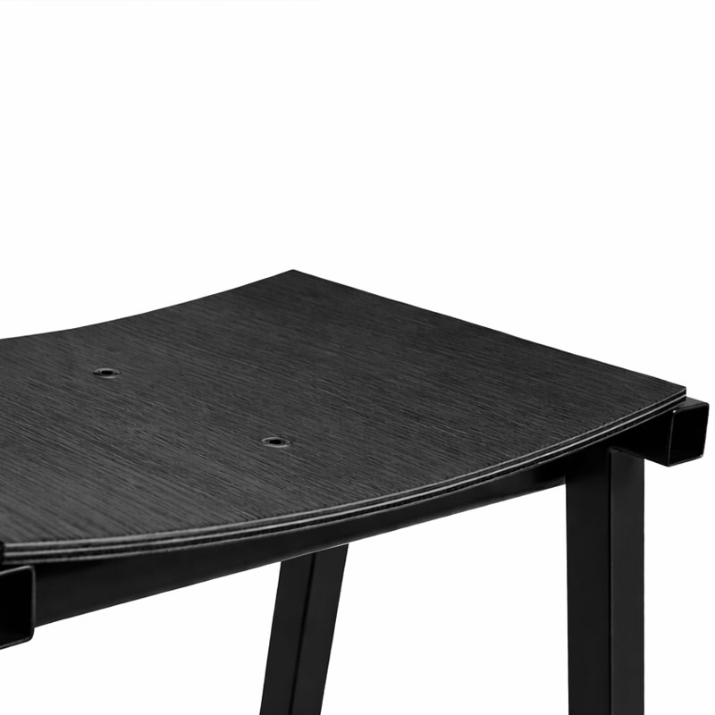 Angers Nantes Cholet Paris Bordeaux Rennes Mans Laval Poitiers Icones Hay Scandinave Tabouret Tuburete noir Marc Morro 10