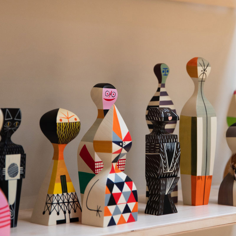 Angers Nantes Paris Bordeaux Rennes Mans Laval Poitiers Orleans Tours Icônes Objet Wooden Dolls N° 13 Vitra Alexander Girard 8