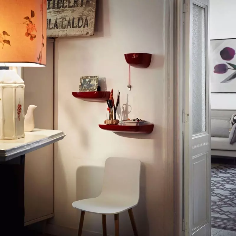 Angers_Nantes_Cholet_Paris-Bordeaux-Rennes_Icones_Objet-Vitra-deco-Rouge_Japonais_etagere_Bouroulec-Corniche-2