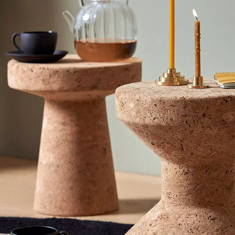 Angers_Nantes_Paris_Bordeaux_Rennes_Mans_Laval_Poitiers_Orleans_Tours_Icônes_tabouret_table_Cork_C_Liège_Jasper_Morrison_14