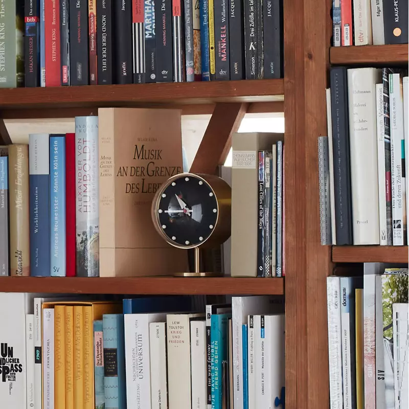 Angers_Nantes_Paris_bordeaux_Rennes_Nice__Icônes_Vitra_Laiton_Noir_Night_Clock_Nelson-Horloge-Murale_Desk_Clock_5