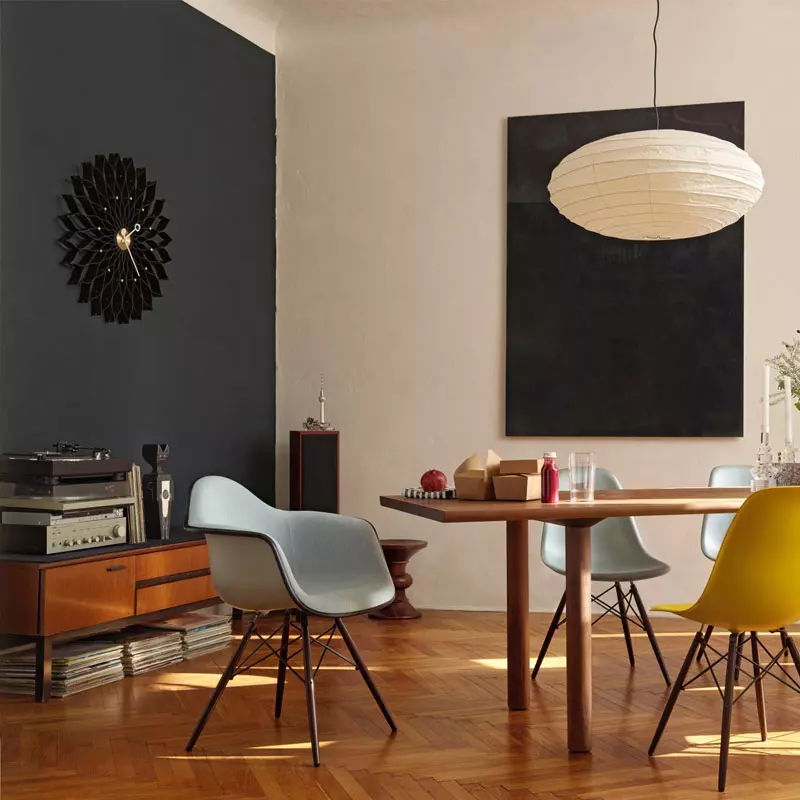 Angers_Nantes_Paris_bordeaux_Rennes_Tours_Nice_lyon_Icônes_Objet-Noir_Vitra_deco-bois_Nelson-Horloge-Murale-Sunflower-4
