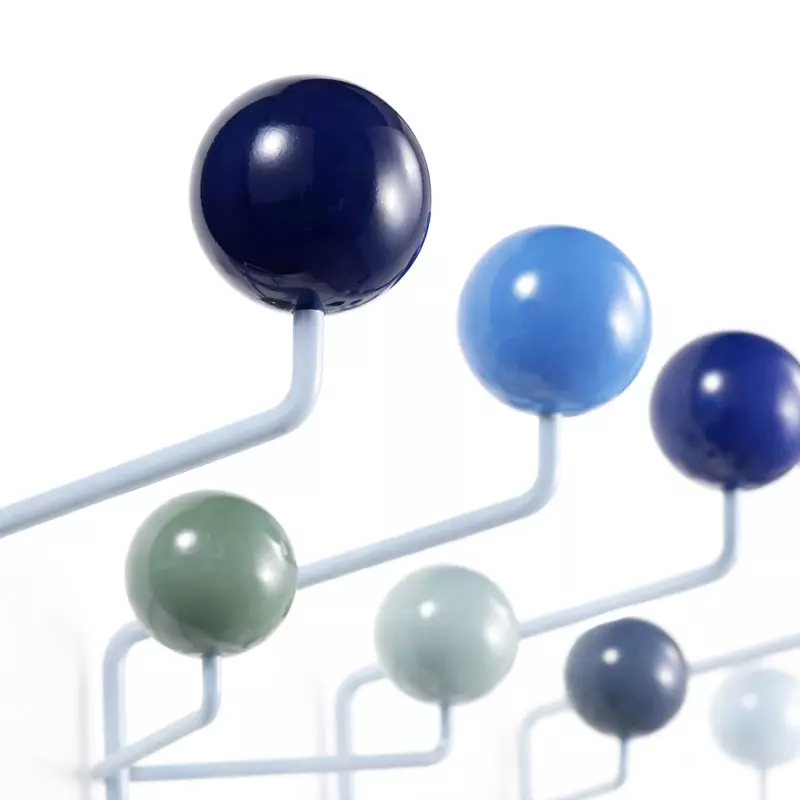 Angers_Nantes_Paris_Mans_Bordeaux_Rennes-Tours_Icônes_Objet_Vitra_bleu_multicolor_Frais_Eames_porte-manteau_hang_it_All_