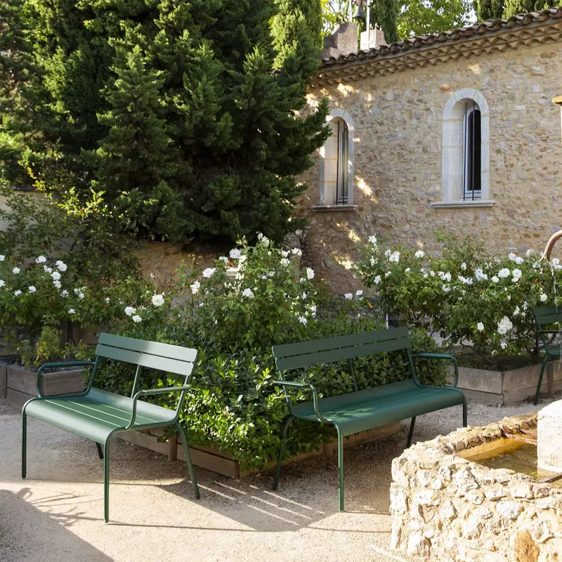 Angers_Nantes_Cannes_Menton_Nice_Rennes_Royan_Icônes_Banc_mobilier_Exterieur_Fermob_vert_cactus_Sophia_
