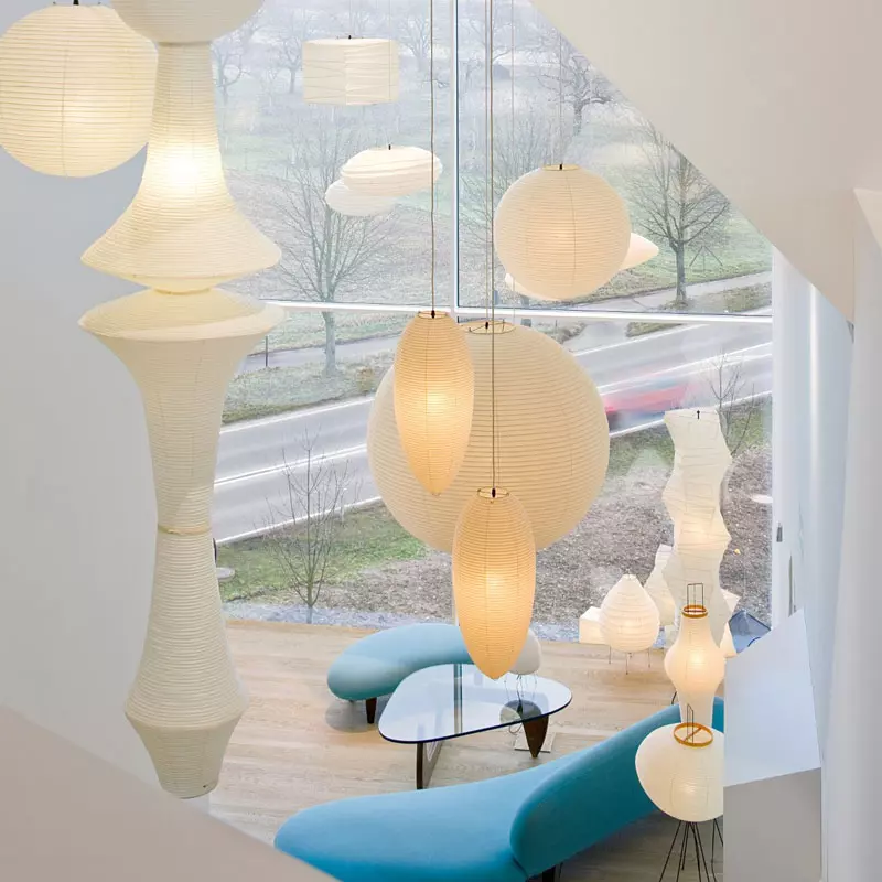 Angers_Nantes_Mans__Nice_Paris_Lyon_Bordeaux-Tours-Cannes-Rennes_Icônes_Lampe-_Vitra-Akari_E_papier_washi_Isamu_Noguchi_7