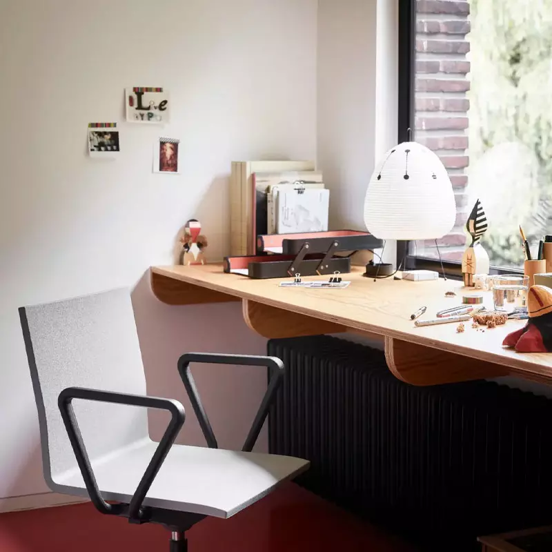 Angers_Nantes_Mans__Nice_Paris_Lyon_Bordeaux-Tours-Rennes_Icônes_Lampe-_Vitra-Akari_1AD_Bambou_papier__ washi_Isamu_Noguchi_8