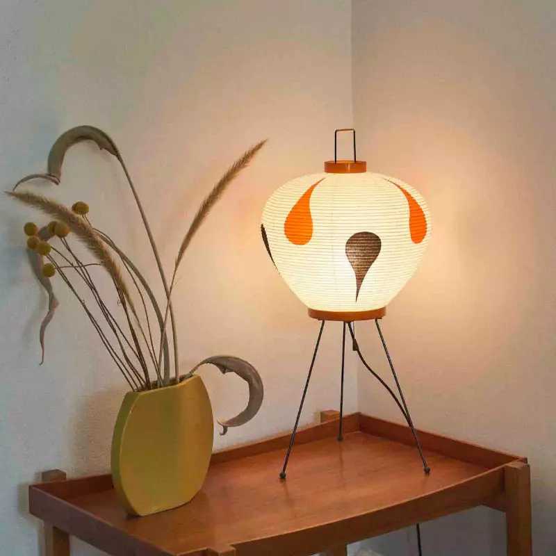 Angers_Nantes_Mans__Nice_Paris_Lyon_Bordeaux-Tours-Rennes_Icônes_Lampe-_Vitra-Akari_3AD_Bambou_papier__ washi_Isamu_Noguchi_6