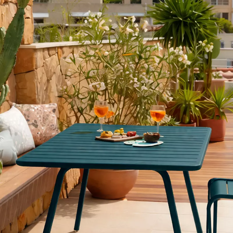 Angers_Nantes_Mans_Nice_Paris_Pouliguen_Bordeaux_Tours_Sarzeau_Cannes-Rennes_Icônes_Table_jardin_Fermob_Luxembourg_165_Bleu_Acapulco_4