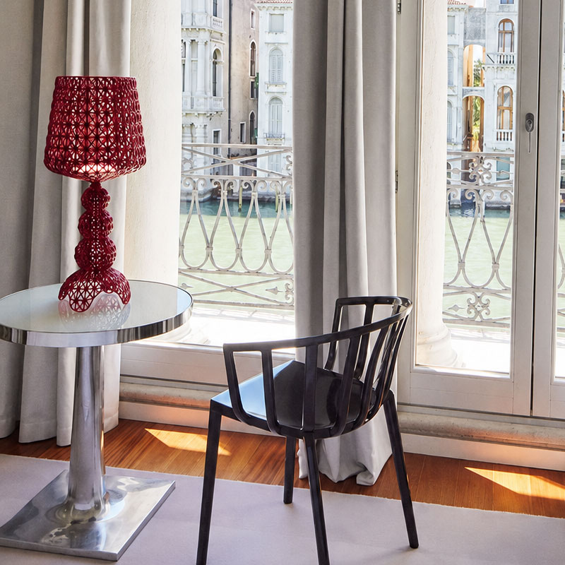 Angers Nantes Bordeaux Mans Rennes Tours Paris Laval Lyon Nice Icônes Kartell Lampadaire Mini Kabuki Rouge Bordeaux Ferruccio Laviani 5