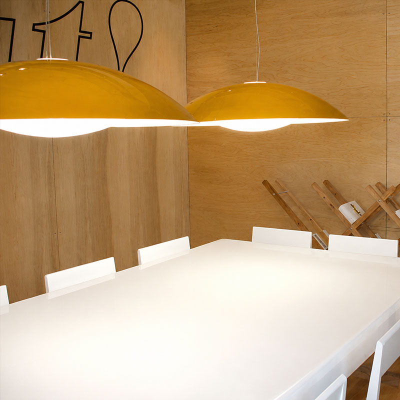 Angers Nantes Bordeaux Mans Rennes Tours Paris Laval Lyon Nice Icônes Kartell suspension Neutra Jaune Moutarde brillant Laviani 7