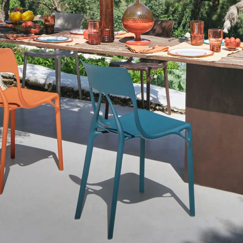 Angers Nantes Bordeaux Mans Rennes Tours Paris Orleans Laval Niort Icônes Kartell Chaise A.I Bleu Petrole Lite Philippe Starck 5