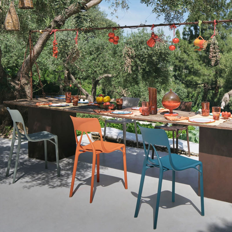 Angers Nantes Bordeaux Mans Rennes Tours Paris Orleans Laval Niort Icônes Kartell Chaise A.I Marron Lite Philippe Starck 5