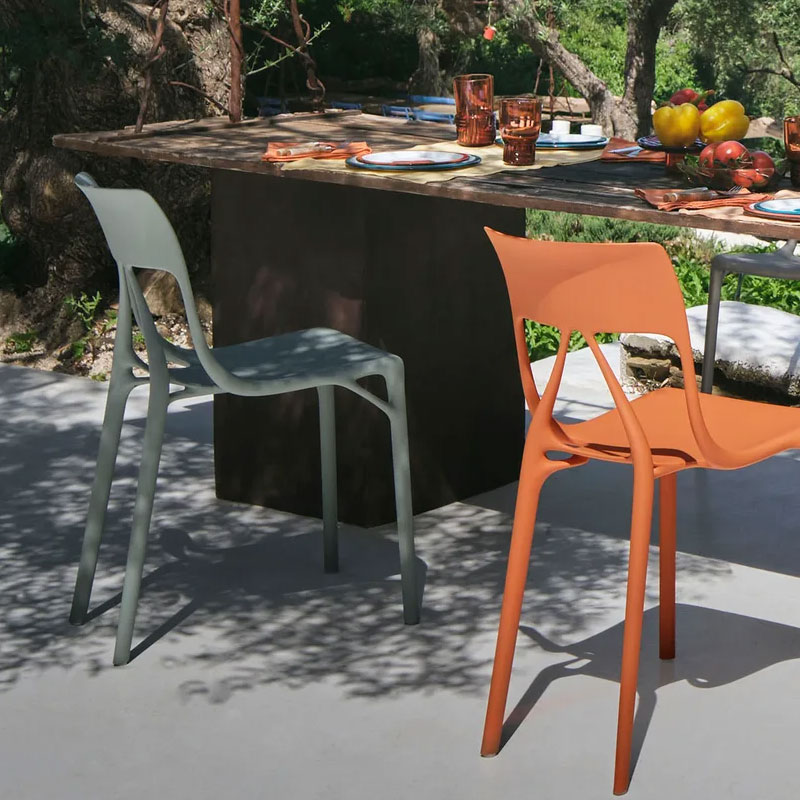 Angers Nantes Bordeaux Mans Rennes Tours Paris Orleans Laval Niort Icônes Kartell Chaise A.I Vert Lite Philippe Starck 8