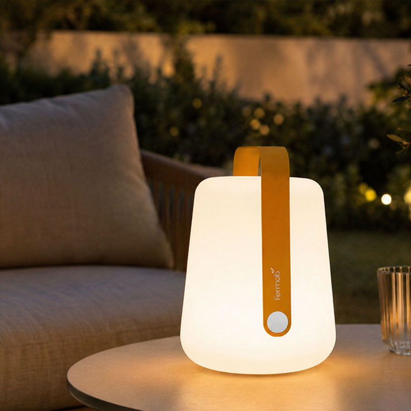 Angers Nantes Bordeaux Rennes Paris Mans Tours Nice Icônes Fermob lampe Balad Batterie 38 outdoor Miel Tristan Lohner 4