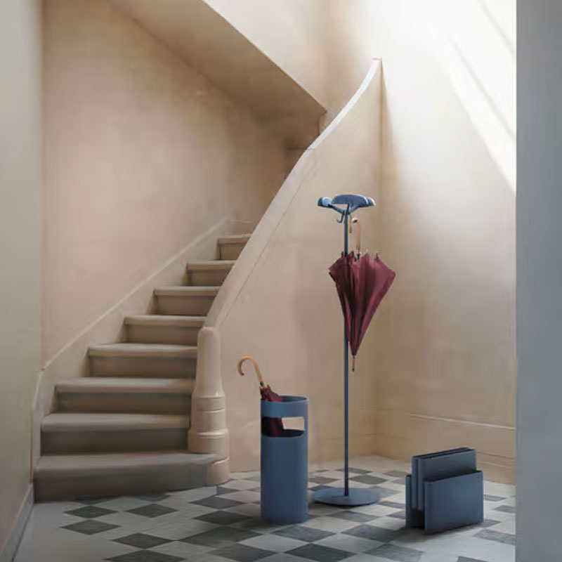 Angers Nantes Paris Bordeaux Mans Lyon Tours Paris Nice Rennes Icônes Kartell Porte Revue Rack Magazine Bleu Stoppino 4