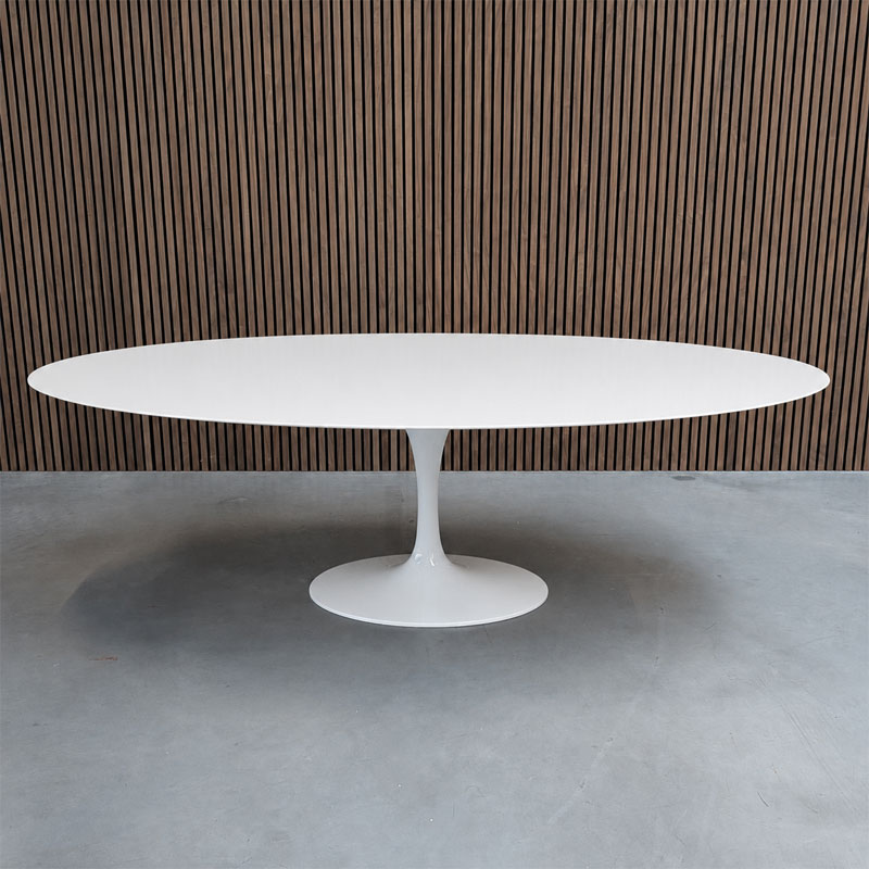 Angers Nantes Paris Cannes Rennes Sarzeau Biarritz Icônes table Saarinen Ovale 244 Knoll Stratifié Blanc Quickship 9