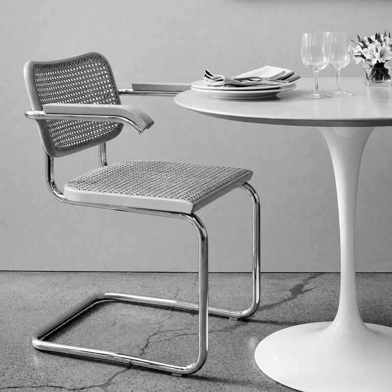 Angers Nantes Rennes Baule Bordeaux Rennes Tours LavaI Icônes table repas Saarinen Ø91 Knoll Stratifié Blanc Quickship 7