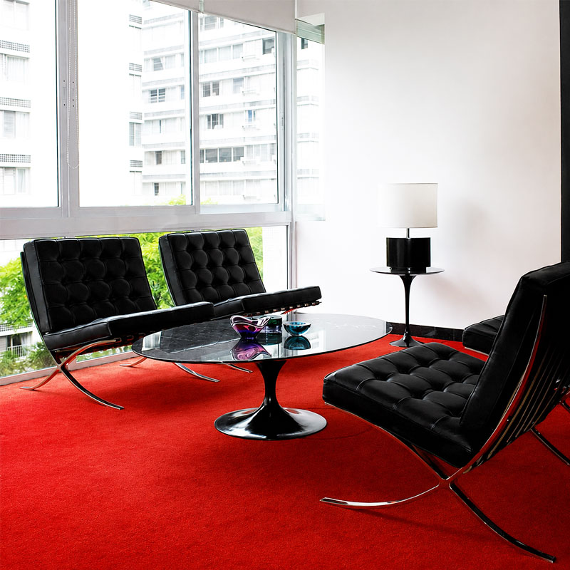 knoll Poitiers fauteuil barcelona cuir venezia noir chrome quickship icônes