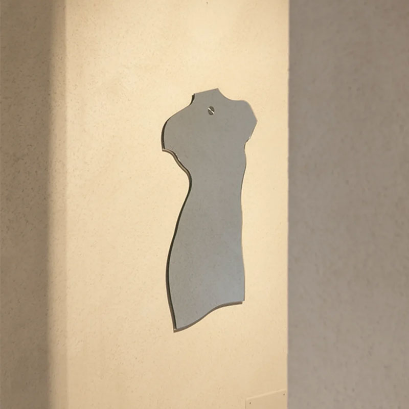 Zanotta Miroir Milo Carlos Mollino sculpture Venus forme Icônes Angers Nantes Paris Bordeaux Nice Tours Mans Rennes 3