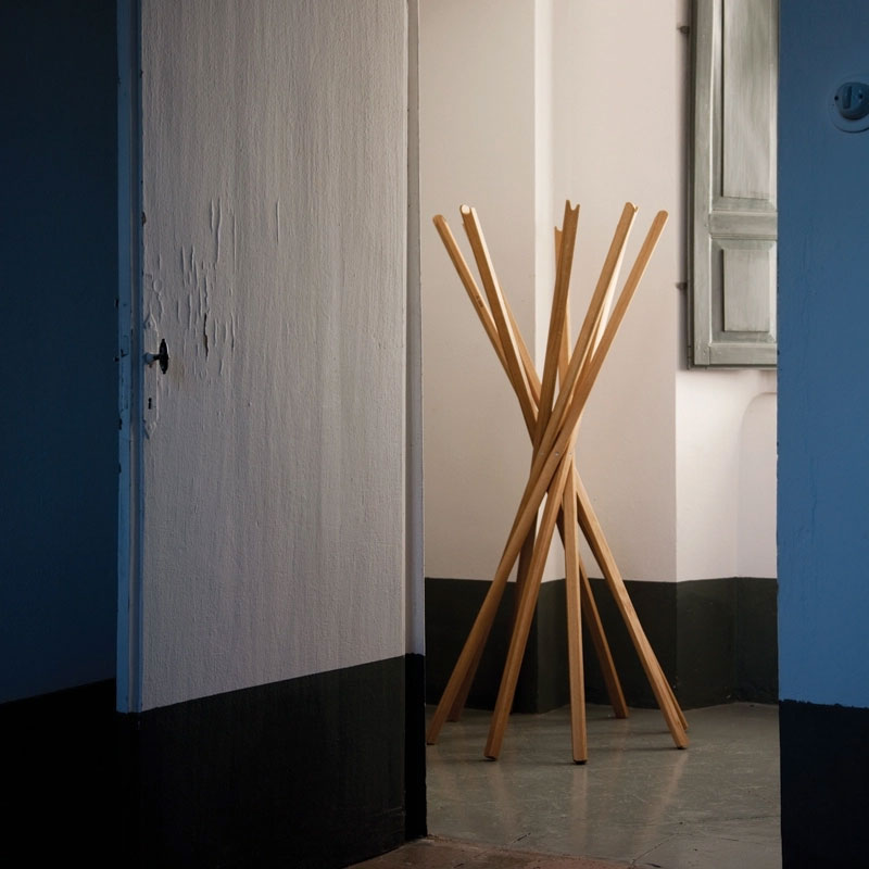 Zanotta Sciangai Porte manteau Bois Chene Accesoire Icônes Angers Nantes Paris Bordeaux Nice Tours Mans Rennes 3