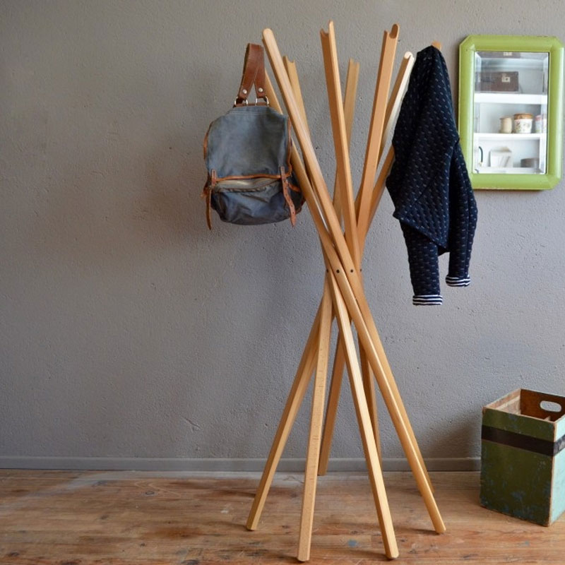 Zanotta Sciangai Porte manteau Bois Chene Accesoire Icônes Angers Nantes Paris Bordeaux Nice Tours Mans Rennes 4