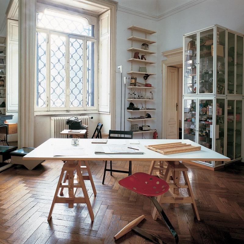 Zanotta Table Leonardo Atelier Artiste Bois Treteaux Peintre Achille Castiglioni Icônes Angers Nantes Paris Bordeaux Tours Mans Rennes Lyon 4