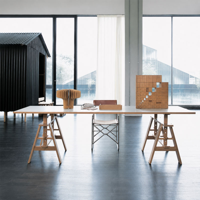 Zanotta Table Leonardo Atelier Artiste Bois Treteaux Peintre Achille Castiglioni Icônes Angers Nantes Paris Bordeaux Tours Mans Rennes Lyon 7