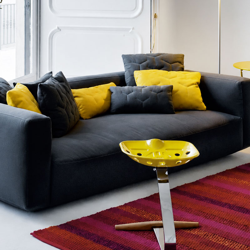 Zanotta Tabouret Mezzadro jaune bois aluminium Castiglioni Icônes Angers Nantes Paris Bordeaux Nice Tours Mans Rennes 5