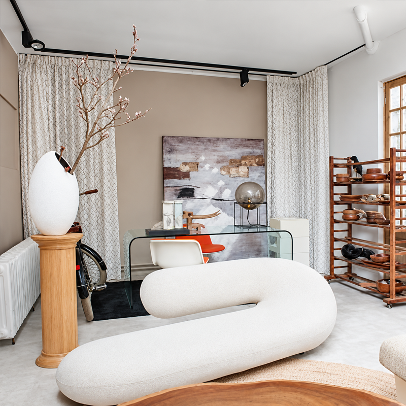 Artifort Canapé Chaise Longue Cleopatra Tissu Blanc Divina Geoffrey Harcourt  Icônes Angers Nantes Paris Bordeaux Rennes Lille Marseille Tours
