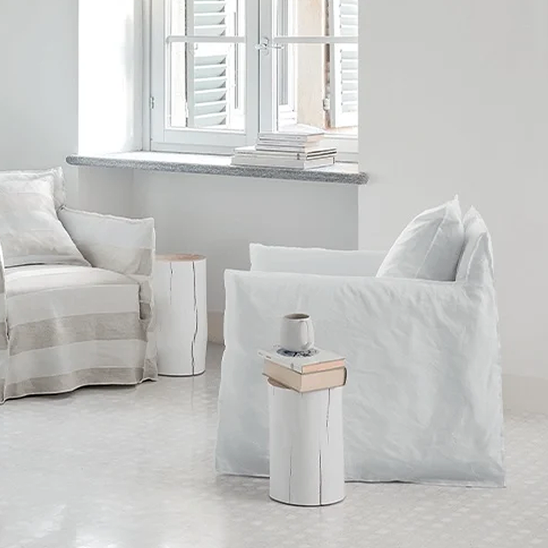 Gervasoni Ghost 05 Fauteuil Tissu Blanc Lino Quickship Icônes Paola Navone Angers Nantes Paris Bordeaux Rennes Tours Mans Laval Baule Niort 3