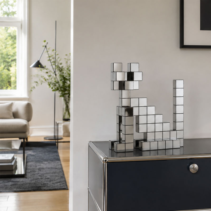 Vitra Panton Cubes Cat chat Chrome Objet deco Sculpture Animaux geometrie dimensions Verner Panton Icônes Angers Nantes Paris Bordeaux Tours Rennes 4