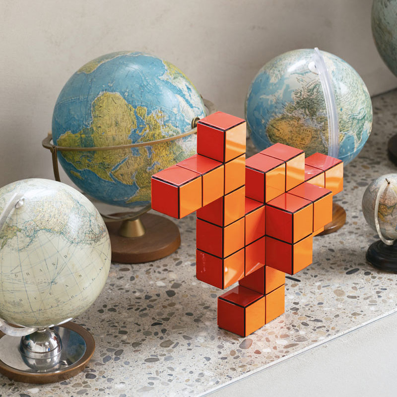 Vitra Panton Cubes Duck Orange Objet deco Sculpture Animaux geometrie Verner Panton Icônes Angers Nantes Paris Bordeaux Nice Tours Mans Rennes 2