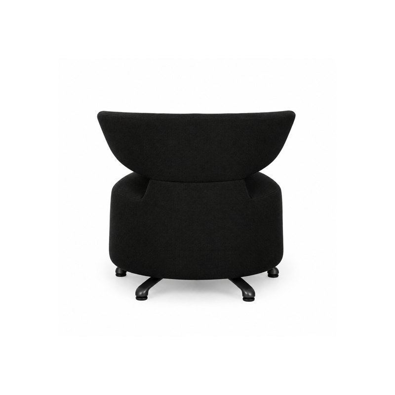 Vue arrière du fauteuil Biki Cassina en tissu noir, montrant son dossier incurvé et son assise arrondie