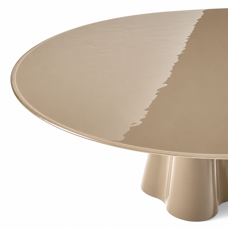 Détail du plateau en verre ondulé beige et du piètement central sculptural de la table Treflo Cassina