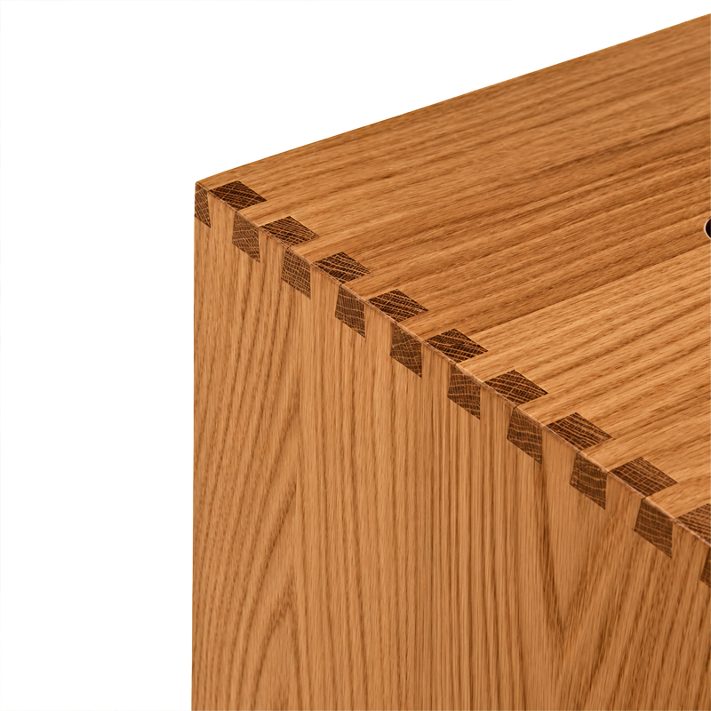 Cassina Tabouret lc14 Le Corbusier Bois Naturel Icônes Angers Nantes Paris Bordeaux rennes Tours Cholet