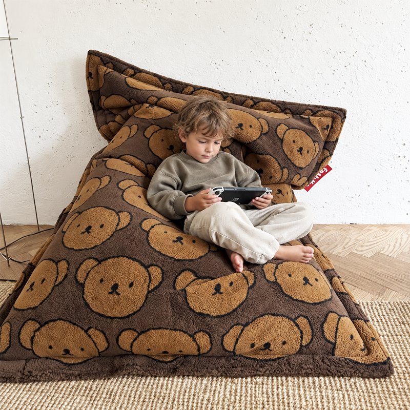 Fatboy Pouf  Original Slim Teddy x Boris ours Marron Moumoute Enfant Bergman Bruna Setälä Icônes Angers Nantes Paris Bordeaux Rennes 6