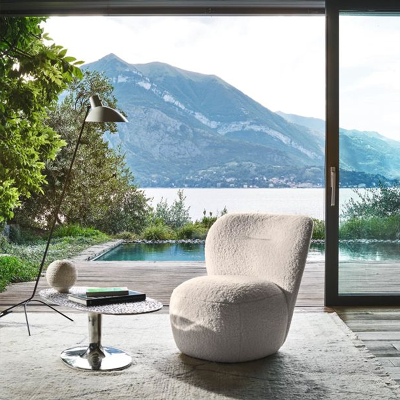 Gervasoni Fauteuil Loll 07 F G Bear tissu Moumoute blanc Pivotant Paola Navone Icônes Angers Nantes Paris Bordeaux Rennes Tours Mans 4